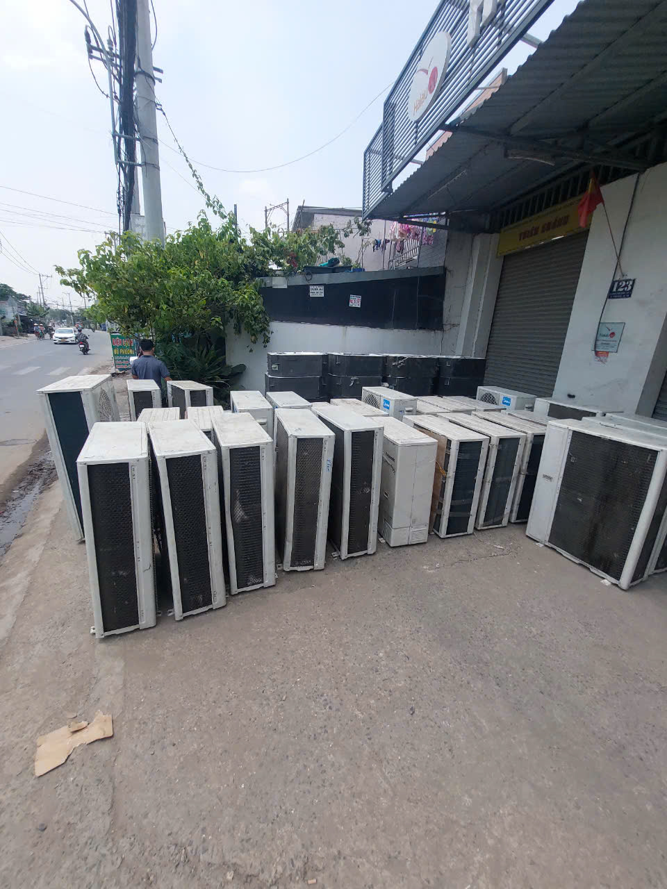 Thu mua máy lạnh media của nhà Xưởng Thu mua máy lạnh media của nhà Xưởng